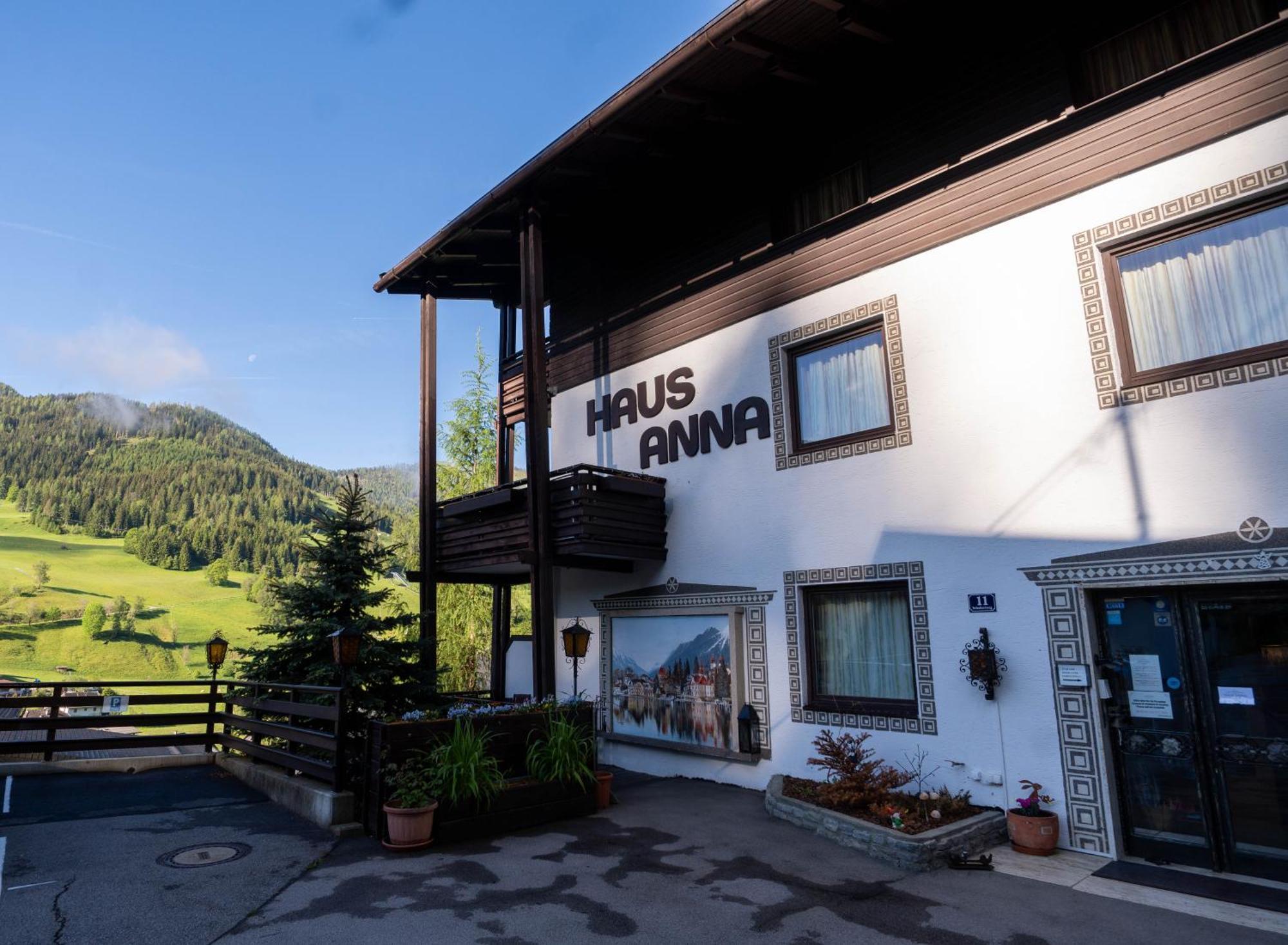 Haus Anna - Kaernten Card Im Sommer Inklusive باد كلينكيرشهايم المظهر الخارجي الصورة